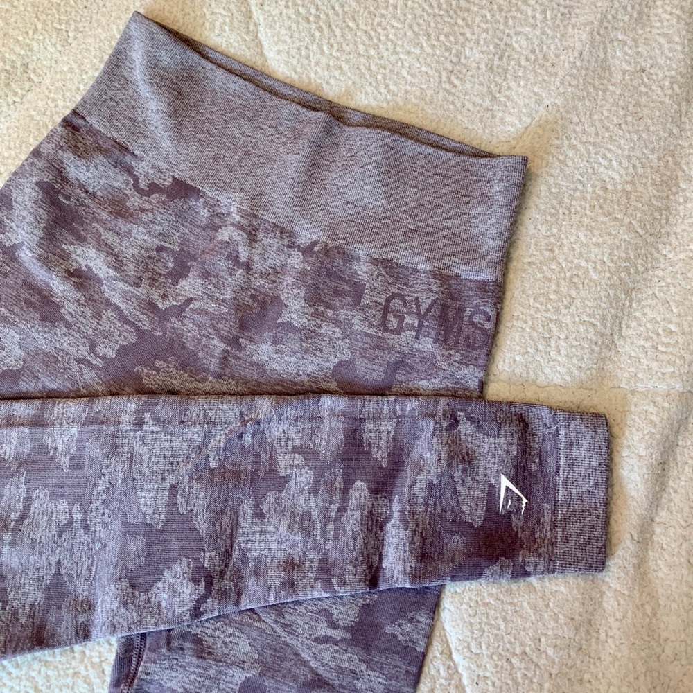 Gymshark Camo seamless leggings lavender grey